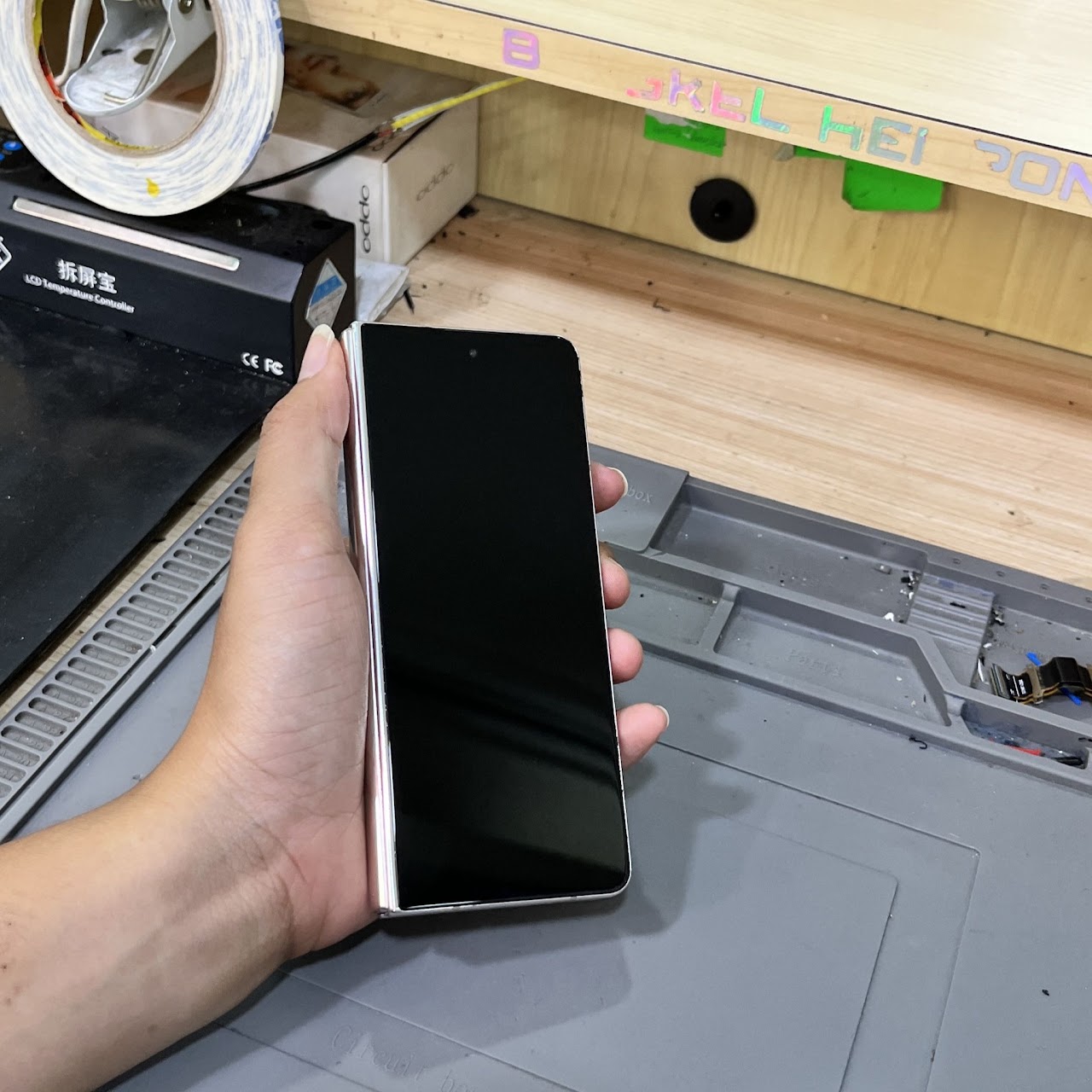 Hasil layar HP setelah proses ganti kaca LCD selesai